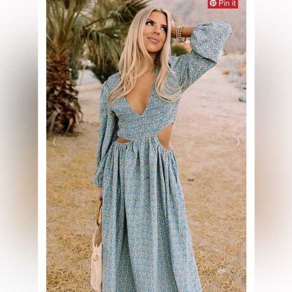 A1 -#15 Ocean blue cut out midi / maxi dress size medium - Picture 11 of 14